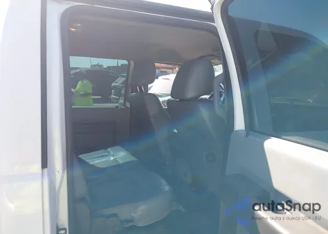 2015 Ford F-250 Xl z USA, uszkodzony, nr VIN 1FT7W2BT8FED62332